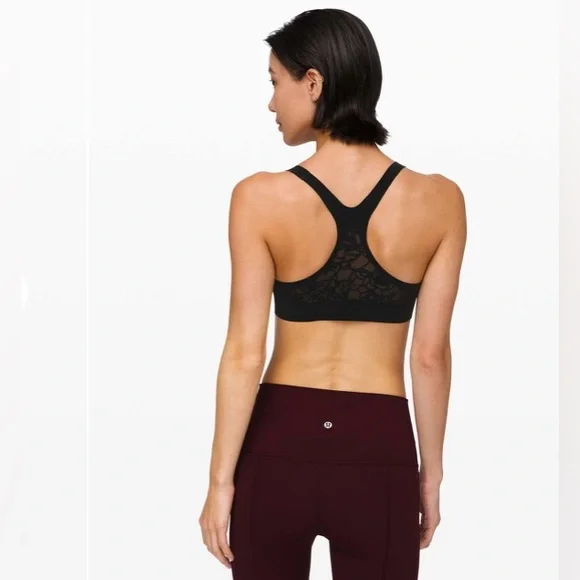 Lululemon Regenerate Bra Black Velvet Trim and Lace Size Small - Picture 14 of 14